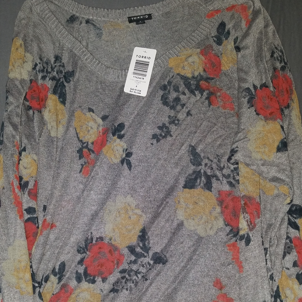Torrid floral print lightweight sweater